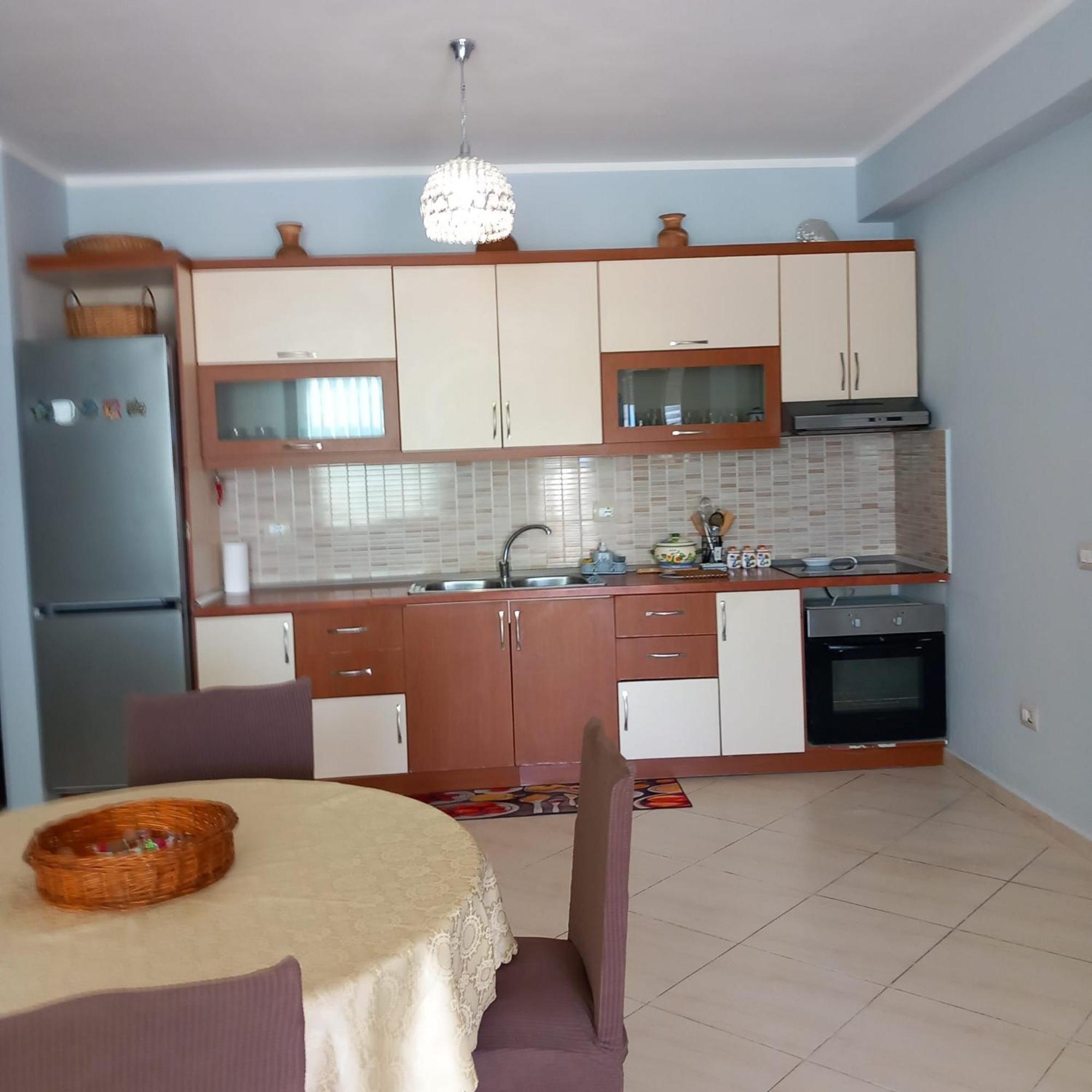 Duplex Lungomare Apartment Vlore